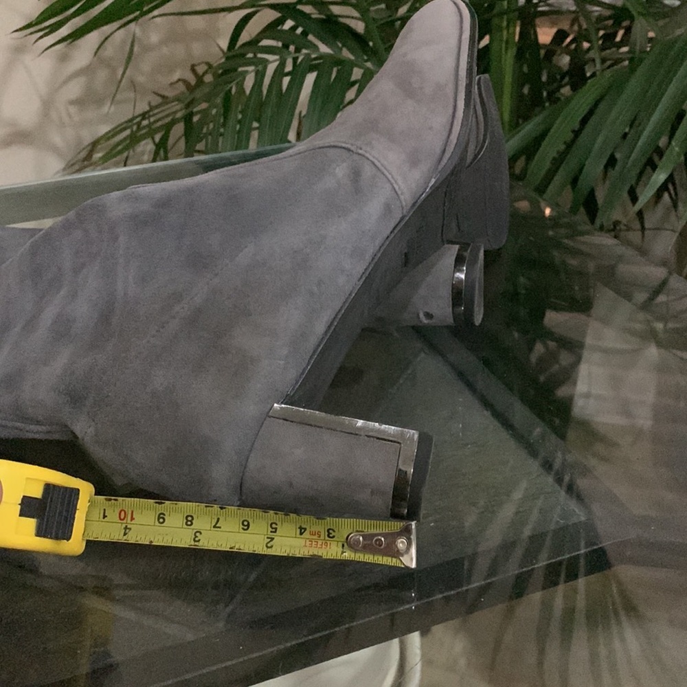 STUART WEITZMAN Suede Metal trim Heel Boots - Picture 10 of 14